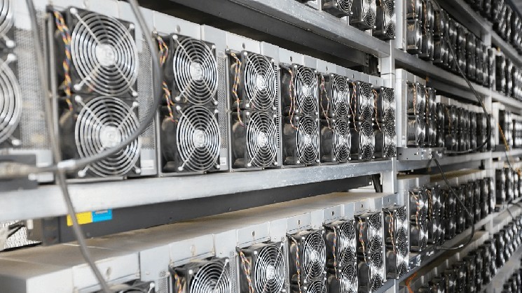 Bitcoin Miner will bleed  million in April as its fourth revenues drop.