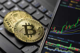 As spot market volume drops, Bitcoin’s upward trend “vulnerable” – cause of alarms?