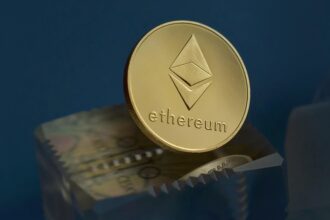 Ethereum prices are sharply above ,300 after retail investors drop their holdings