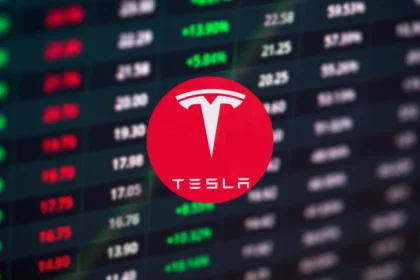 Tesla stocks will skyrocket after CyberTruck makes playing cards motorcard escorts in Doha