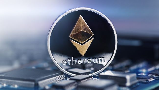 Ethereum Spot Premium Signals Strength – ,800 Resistance