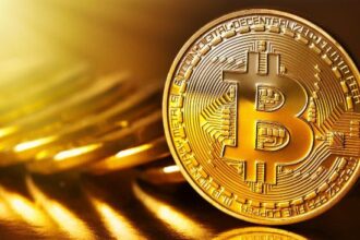 According to analysts, Bitcoin’s most important support level is ,200. What’s next?