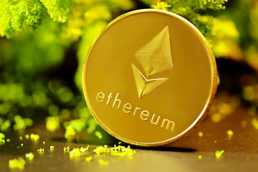 Binance’s Ethereum reserves drop by approximately 300,000 ETH in a month. Are there any large gatherings?