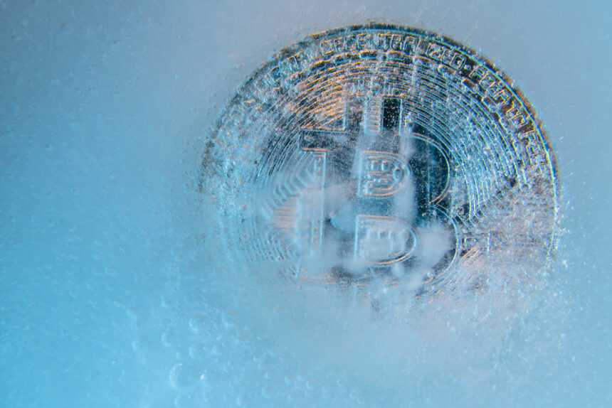 Bitcoin is over 0,000 despite weak blockchain activity – an analytics company explains why