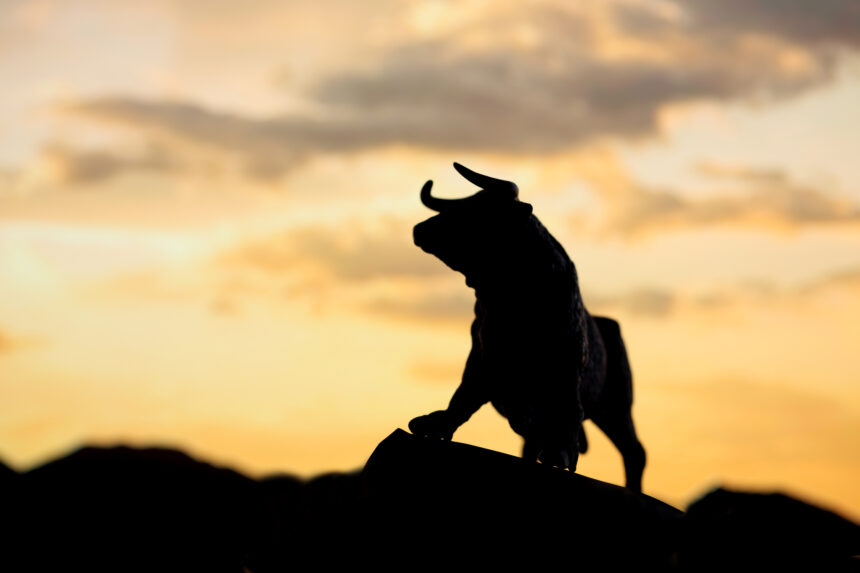 Bitcoin’s funding rate remains positive for vinance – have you seen a strong uptrend?