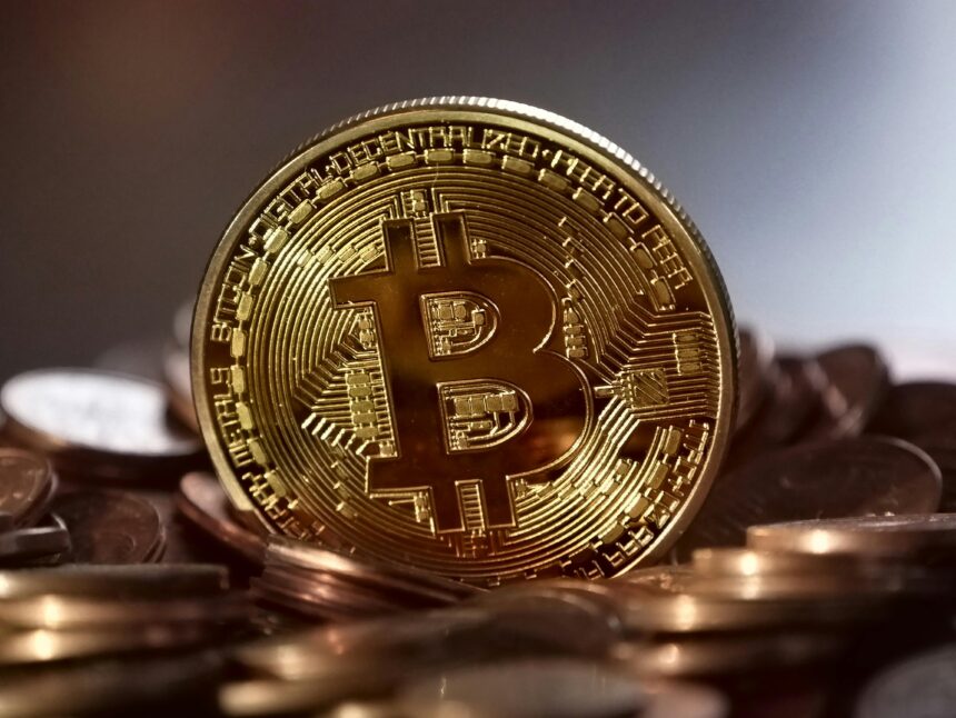 Crypto analysts predict that Bitcoin will reach 0,000 at the top of the cycle – More