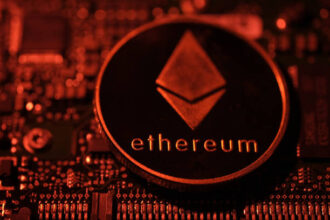 Ethereum enters a strategic pause: Does a sub-resistance buildup cause a surge?