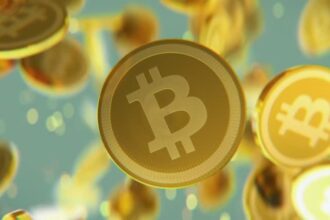 Bitcoin rebound from 0,000 – start of healthy pullback or deeper fix?