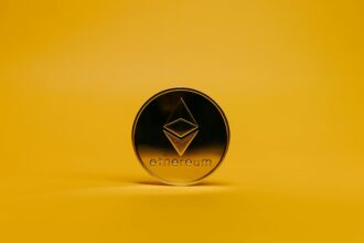 Ethereum faces the familiar ,800 price range – Are the Bulls ready for a breakout?