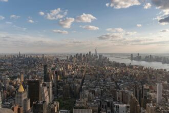 Bitcoin is the “Manhattan” of the digital age, says Scaramucci.