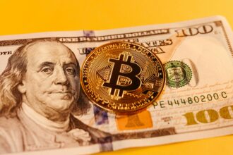 Bitcoin First: Mask Party Cryptopush shakes Washington