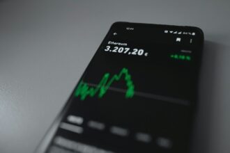Etazirah shares plummet nearly 30% as dilution threatens to overshadow the 9 million ether treasury