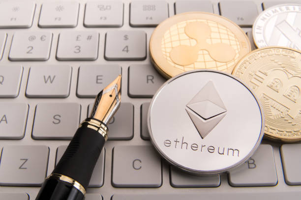 Real Vision CEO Raoul Pal called “full port” to XRP and Ethereum