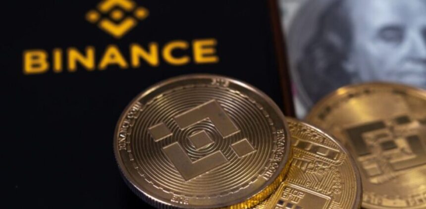 Does Binance reward users with a qualified token SOMI?