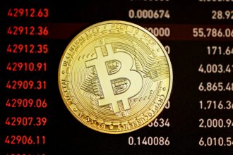 Bitcoin jumps to 0K and catapults strategy holdings to record .4 billion