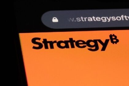 Strategies to earn more Bitcoins amid falling BTC prices