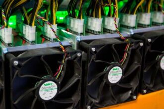 Bitcoin mining’s resilience masks industry woes