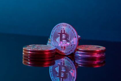 Bitcoin mining crash: Bitmain cuts hardware costs to survive